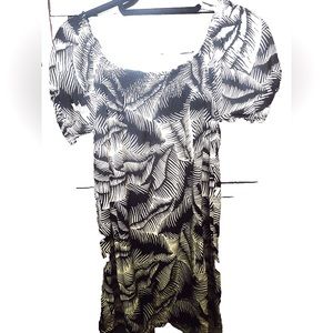 Girls Volcom dress, size XL 14-16